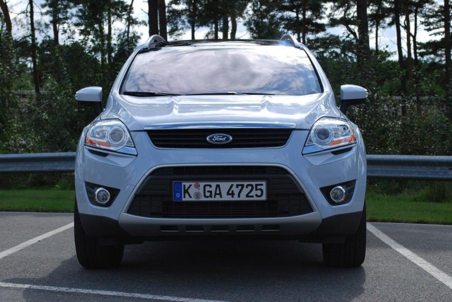  Ford Kuga 2008 года  (фото 29 из 139)
